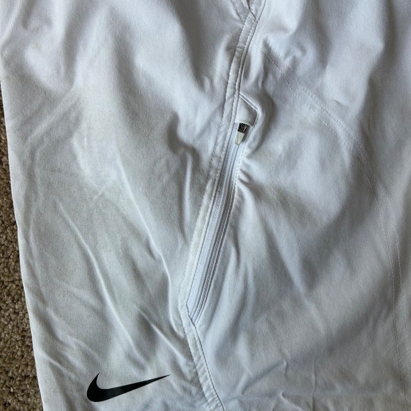 Nike Mens M White Tennis Shorts - Picture 4 of 8